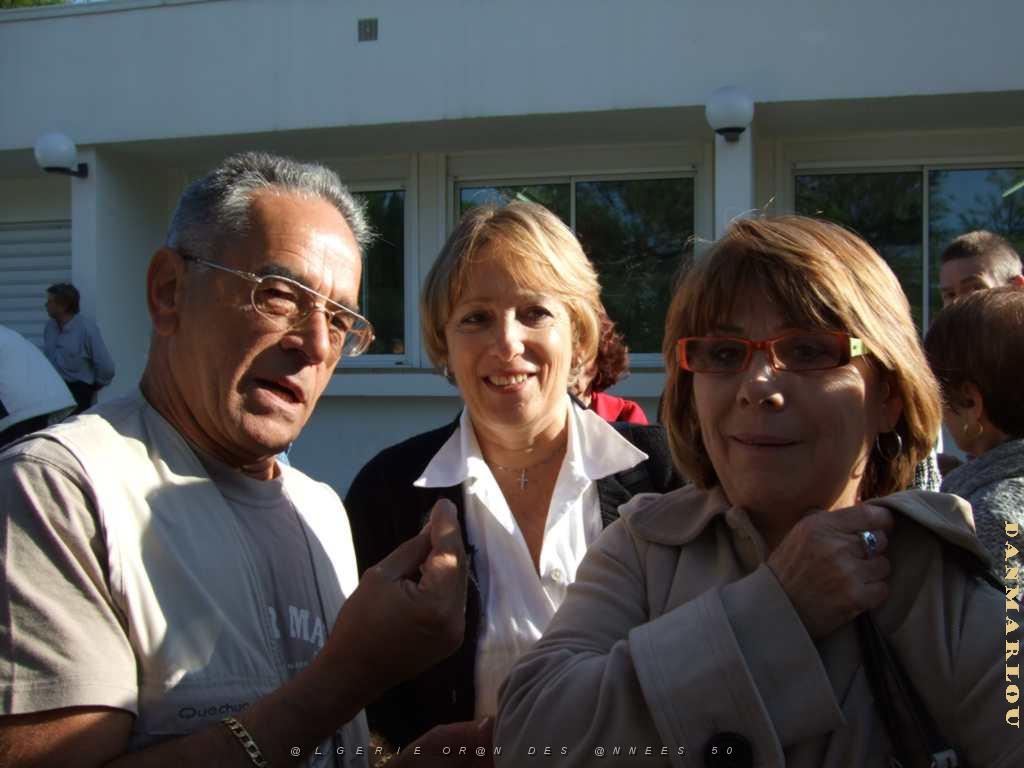 NIMES OCTOBRE 2008 PATRONAGE DE MARAVAL P1040801.JPG